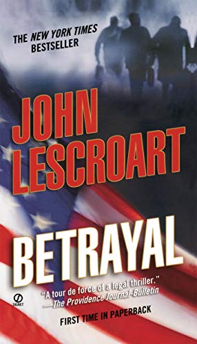 Imagen de archivo de Betrayal (Dismas Hardy) a la venta por Pella Books