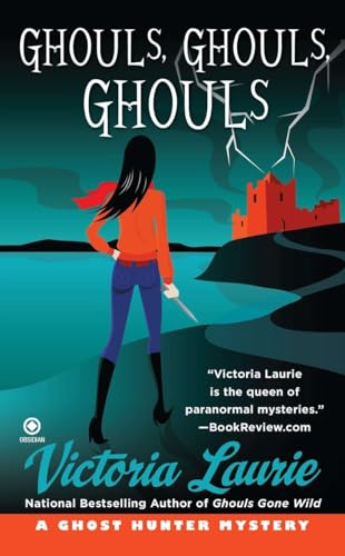 Beispielbild fr Ghouls, Ghouls, Ghouls (Ghost Hunter Mysteries, No. 5) zum Verkauf von Gulf Coast Books