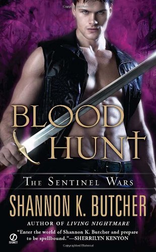 Beispielbild fr Blood Hunt : The Sentinel Wars zum Verkauf von Better World Books