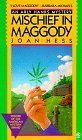 Beispielbild fr Mischief in Maggody (Arly Hanks Mystery) zum Verkauf von SecondSale