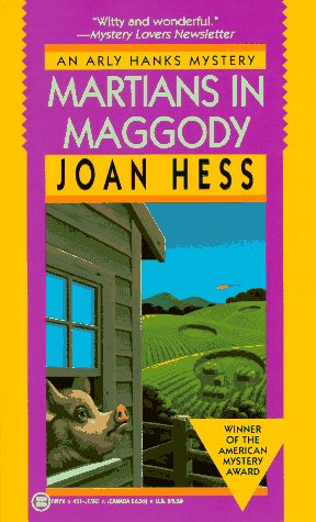 Beispielbild fr Martians in Maggody (An Arly Hanks Mystery) zum Verkauf von Jenson Books Inc