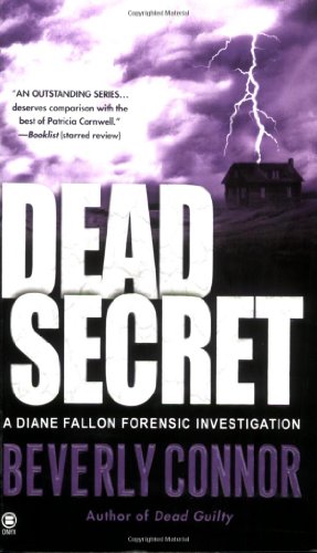 Imagen de archivo de Dead Secret : A Diane Fallon Forensic Investigation a la venta por Better World Books