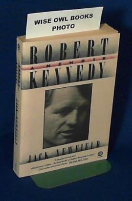 Imagen de archivo de Robert Kennedy : A Memoir a la venta por Better World Books