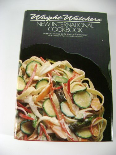 Imagen de archivo de Weight Watchers' New International Cookbook a la venta por Nelsons Books
