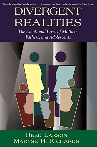 Imagen de archivo de Divergent Realities: The Emotional Lives Of Mothers, Fathers, And Adolescents a la venta por Decluttr