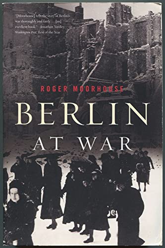 Imagen de archivo de Berlin at War a la venta por ThriftBooks-Dallas