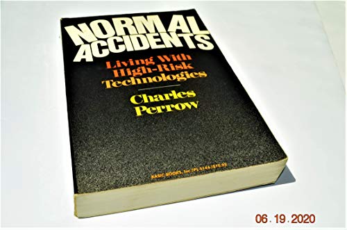 Normal Accidents (9780465051441) by Out Of Print