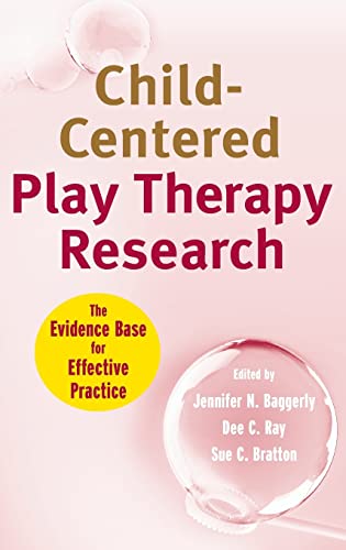 Beispielbild fr Child-Centered Play Therapy Research zum Verkauf von Blackwell's