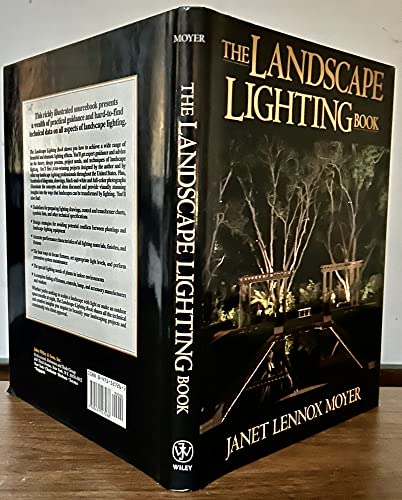 Beispielbild fr The Landscape Lighting Book zum Verkauf von Books Unplugged