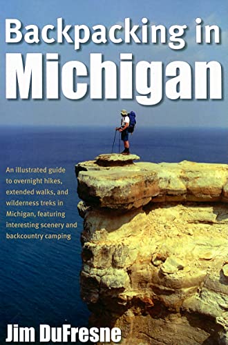 9780472032686: Backpacking in Michigan