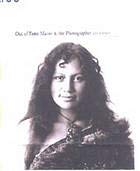 Imagen de archivo de Out of Time Maori & the Photographer 1860-1949 a la venta por Samuel Lasenby Bookseller