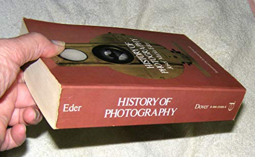 9780486235868: History of Photography