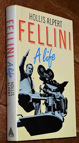 9780491034272: Fellini: A Life