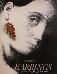 Imagen de archivo de Earrings: From Antiquity to the Present a la venta por Housing Works Online Bookstore