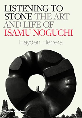 Beispielbild fr Listening to Stone The Art and Life of Isamu Noguchi /anglais zum Verkauf von BooksRun