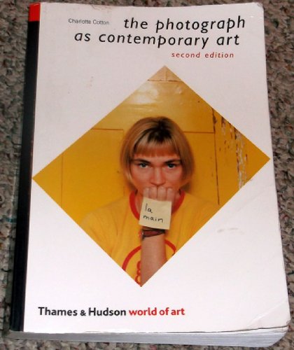 9780500204016: The Photograph As Contemporary Art