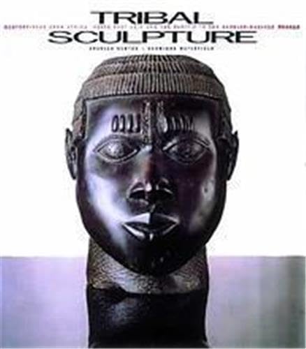 Stock image for Tribal Sculpture: Masterpieces from Africa, South-East Asia and the Pacific from the Barbier-Mueller Collection for sale by Pendleburys - the bookshop in the hills