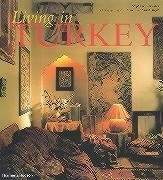 9780500282700: Living In Turkey (Paperback) /anglais