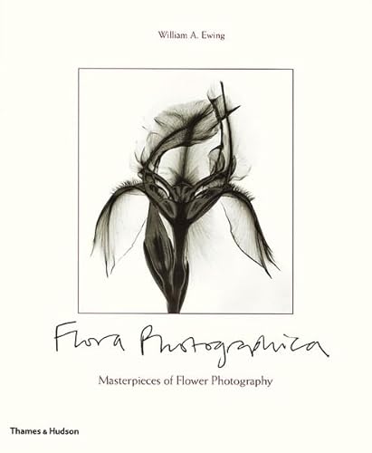 Beispielbild fr Flora Photographica: Masterpieces of Flower Photography From 1835 to the Present zum Verkauf von WorldofBooks