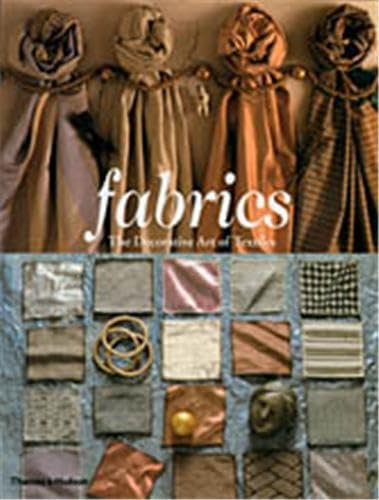 Imagen de archivo de Fabrics: The Decorative Art of Textiles a la venta por WorldofBooks