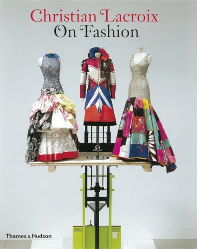 Beispielbild fr Christian Lacroix on Fashion zum Verkauf von Revaluation Books