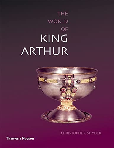 Imagen de archivo de Exploring the World of King Arthur a la venta por WorldofBooks