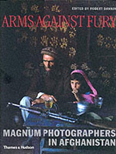 9780500542637: ARMS AGAINST FURY: Magnum Photographers in Afghanstan.