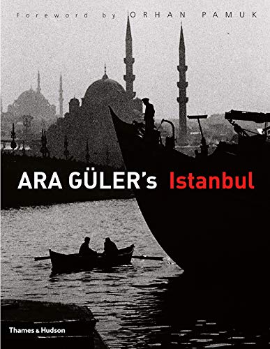 Imagen de archivo de Ara Guler's Istanbul /anglais a la venta por Brook Bookstore
