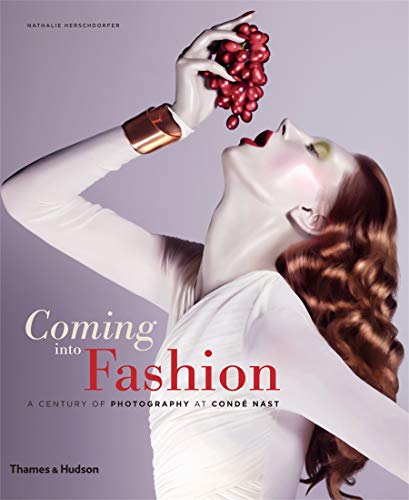 Imagen de archivo de Coming Into Fashion: A Century of Photography at Cond Nast. Essays by Olivier Saillard and Sylvie Lcallier a la venta por ThriftBooks-Atlanta