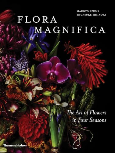 Imagen de archivo de Flora Magnifica: The Art of Flowers in Four Seasons a la venta por Books Unplugged