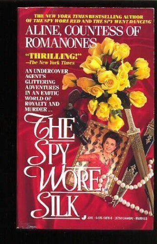Beispielbild fr The Spy Wore Silk zum Verkauf von Better World Books: West