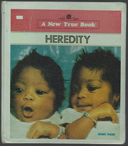 9780516012339: Heredity (New True Books)