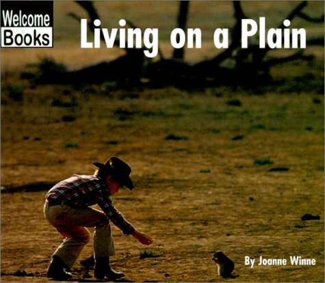 Stock image for Living on a Plain for sale by Better World Books