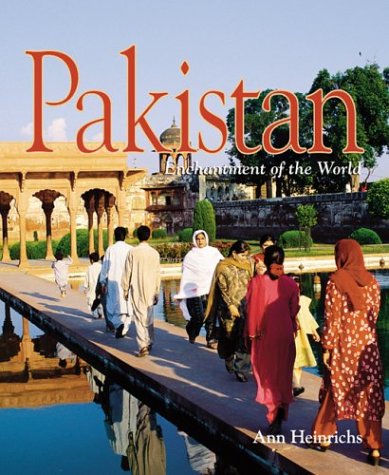 9780516242484: Pakistan (Enchantment of the World Second Series)