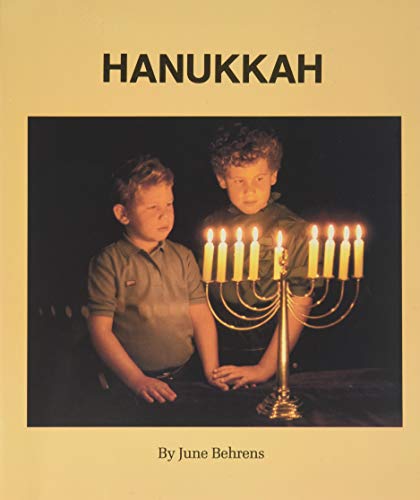 Imagen de archivo de Hanukkah: Festivals and Holidays (Other Lands, Other People Series) a la venta por Wonder Book