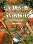 Gardeners' Questions Answered (9780517142196) by Bird, Richard
