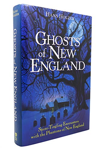 9780517180846: Ghosts of New England