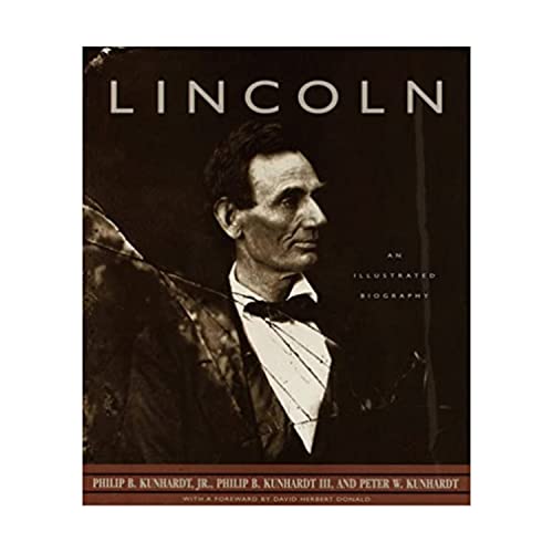 Imagen de archivo de Lincoln: An Illustrated Biography a la venta por HPB-Movies