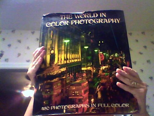 9780517217030: The World In Color Photography