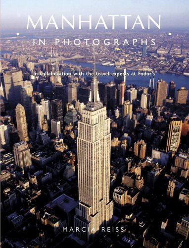 9780517226568: Manhattan In Photographs: In Collaboration with the Travel Experts at Fodor's