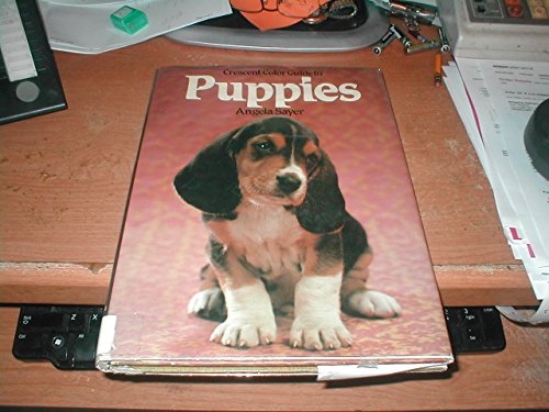 Imagen de archivo de Crescent Color Guide to Puppies a la venta por ThriftBooks-Atlanta
