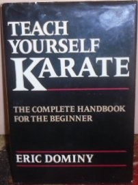 Beispielbild fr Teach Yourself Karate zum Verkauf von Front Cover Books