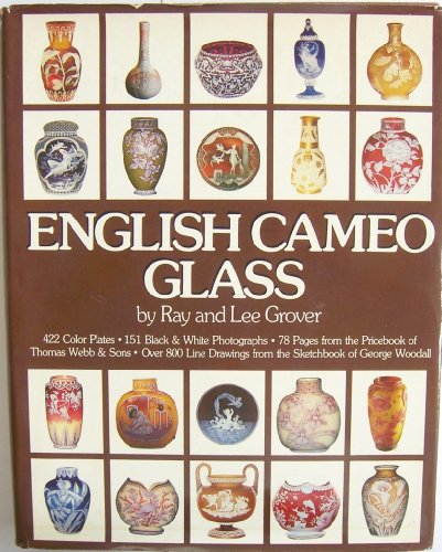 Imagen de archivo de English Cameo Glass a la venta por FOLCHATT