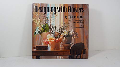 Beispielbild fr Designing With Flowers zum Verkauf von Wonder Book