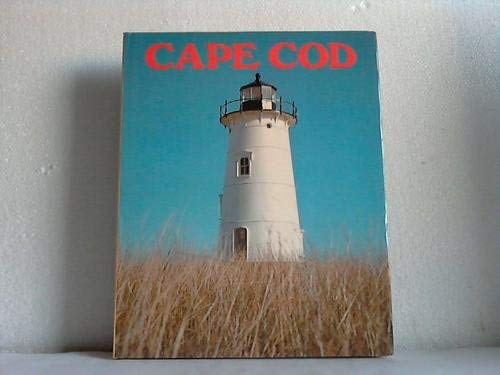 Imagen de archivo de Cape Cod a la venta por ThriftBooks-Dallas