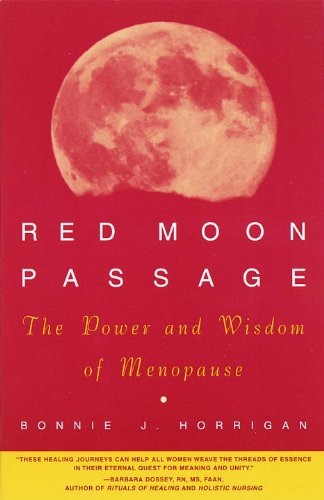 9780517888308: Red Moon Passage: The Power and Wisdom of Menopause