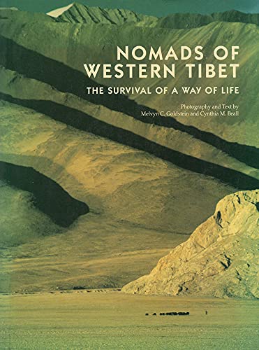 Beispielbild fr Nomads of Western Tibet : The Survival of a Way of Life zum Verkauf von Better World Books