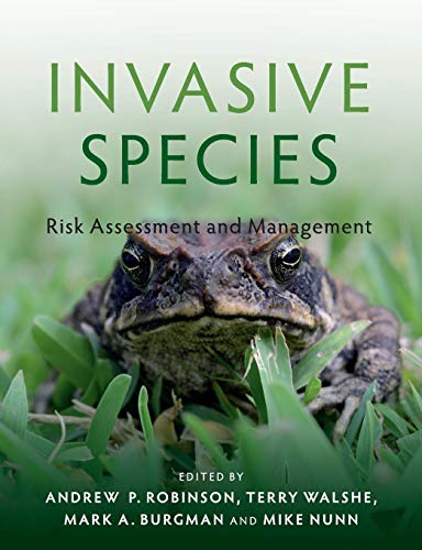 Imagen de archivo de Invasive Species: Risk Assessment and Management a la venta por Revaluation Books