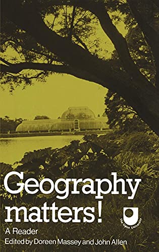 Stock image for Geography Matters!: A Reader for sale by Anybook.com
