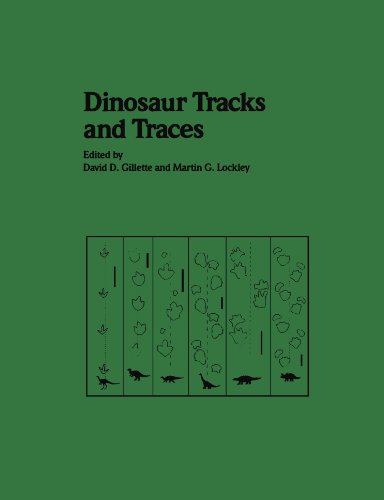 Imagen de archivo de Dinosaur Tracks and Traces a la venta por ThriftBooks-Atlanta